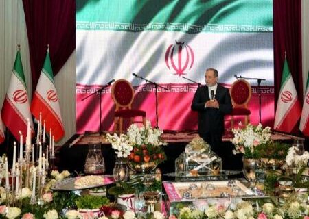 عراقچی: حاضریم مسیر مذاکره غیرمستقیم را بیازماییم