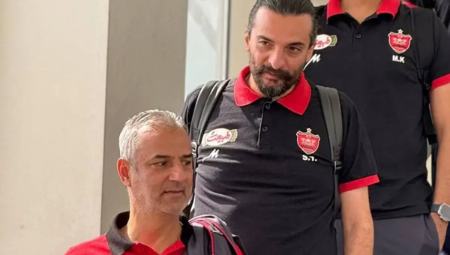 بازگشت جنجالی مترجم استقلالی به پرسپولیس؛ کارتال بی‌سروصدا او را برگرداند