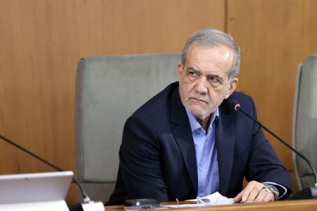 پزشکیان: مذاکرات با آمریکا در هماهنگی کامل با رهبری صورت خواهد گرفت/ از اصول خود عقب‌نشینی نمی‌کنیم