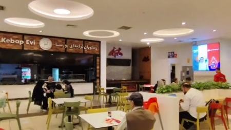 پلمب فود کورت و چند فروشگاه هایپر باکری به دلیل بی‌حجابی
