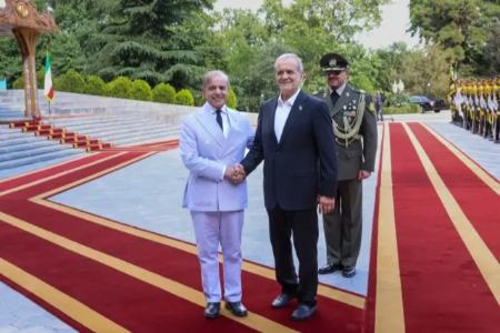 پزشکیان: مرزهای مشترک ایران و پاکستان باید عاری از فعالیت گروه‌های تروریستی باشد
