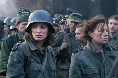 ۱۰ فیلم دیدنی در مورد زندگی در دوران جنگ؛ از Testament of Youth تا Downfall
