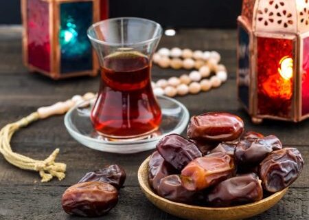 فدیه ی روزه چیست و به چه افرادی واجب می شود ؟