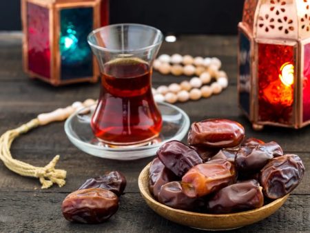 فدیه ی روزه چیست و به چه افرادی واجب می شود ؟
