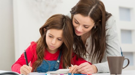 شیوه های کنترل اضطراب فرزندان توسط والدین زمان امتحانات