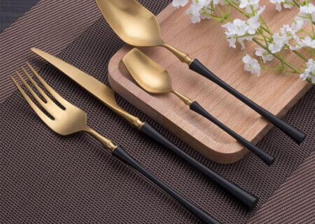 تشخیص قاشق و چنگال خوب + نکاتی برای خرید سرویس قاشق چنگال