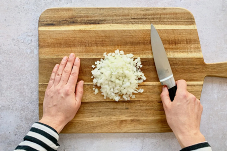 چگونه پیاز را نگینی کنیم, روش نگینی کردن پیاز