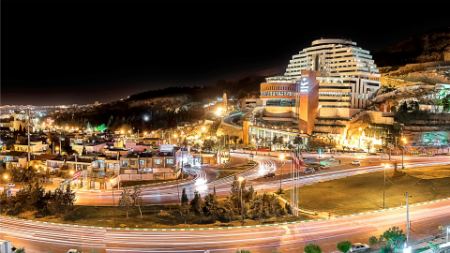 شیراز در شب