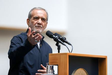 پزشکیان: ما می‌خواهیم با دنیا حرف بزنیم، اما زیر بار زور و ظلم و قلدری نمی‌رویم
