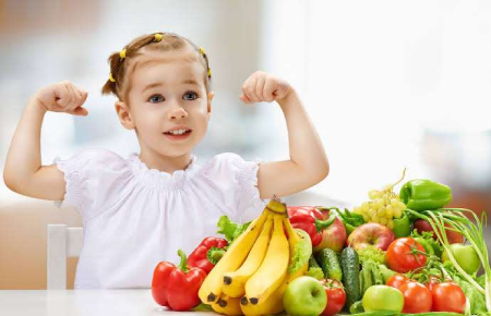 تغذیه متعادل برای کودکانی با رشد شگفت‌انگیز