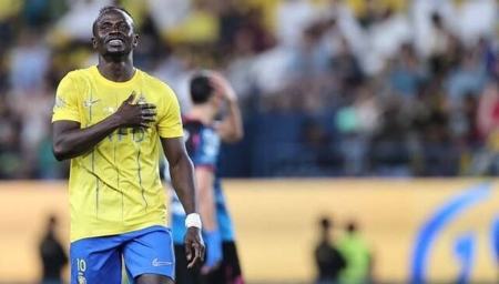 سادیو مانه در النصر ماندنی شد | هاکان با اینتر تمدید می‌کند