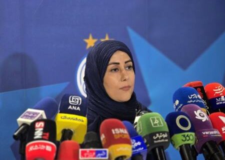 سخنگوی باشگاه استقلال: چشمی تا آخر وقت امروز تمدید می‌کند | در مورد حسینی رقمی اعلام نکردیم