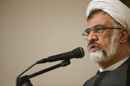 فاضل میبدی: جاسوسی با اجنه هیچ مبنای دینی و قرآنی ندارد | جامعه‌ خرافاتی برای عده‌ای سودمندتر است