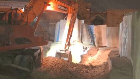 فعال حوزه میراث فرهنگی: شهرداری اصفهان در اقدامی غیرقانونی و بدون اطلاع‌رسانی، بخشی از لایه‌های سلجوقی گذر کمر زرین را تخریب کرده است