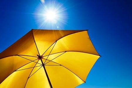شاخص اشعه فرابنفش در سطح هشدار | توصیه وزارت بهداشت برای پیشگیری از سرطان پوست
