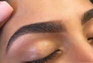 کاشت ابرو به روش fut چیست و چه مزایا و معایبی دارد؟