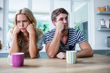 چگونه بدون شرم درباره رابطه جنسی با همسرمان صحبت کنیم؟