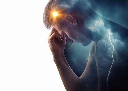 تروما چیست؟ انواع، علائم و راههای درمان