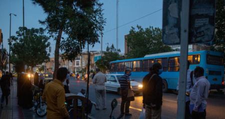 گلایه‌ی شهروندان از قطعی برق ۴ ساعته و خاموشی های شبانه در اصفهان