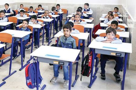 معاون وزیر آموزش و پرورش: تنها ۲ درصد مدارس غیردولتی شهریه بالای ۱۰۰ میلیون می‌گیرند