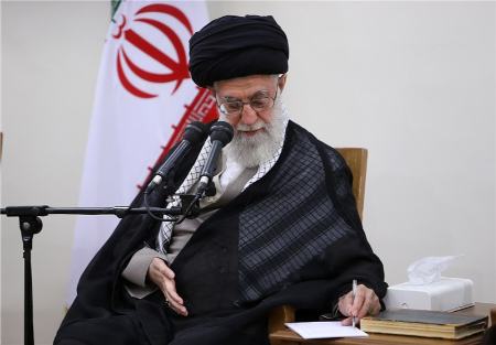 انتصاب احمدیان و شمخانی به عنوان نمایندگان رهبری در شورای دفاع | لاریجانی نماینده رهبر انقلاب در شورایعالی امنیت ملی