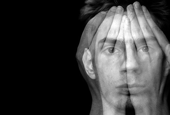 اسکیزوفرنی، شناخت انواع و علائم اسکیزوفرنی و روش های درمان