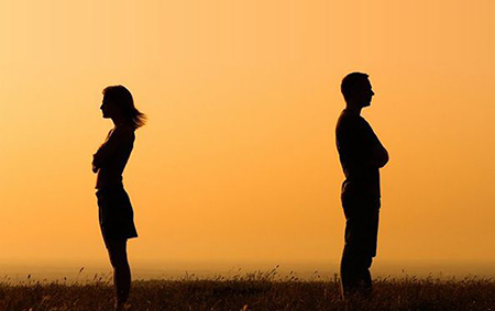 چگونه کسی که عاشقش بودید را فراموش کنید