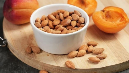 کشف طعم جدید: راهنمای بو دادن هسته زردآلو در خانه