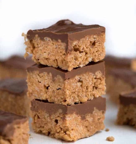 طرز تهیه اسکاچروها یک دسر سریع و بدون نیاز به پخت