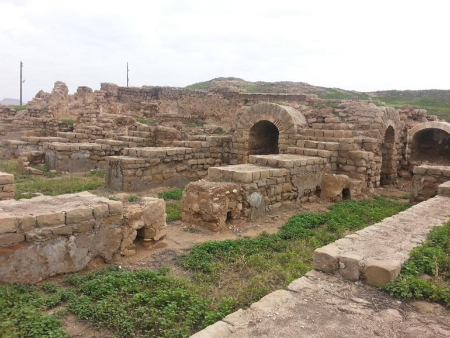 همه چیز درباره قلعه تپه لادیز استان سیستان و بلوچستان