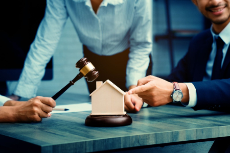 شناخت وکیل ملکی: وظایف و نکات ضروری برای انتخاب بهترین وکیل