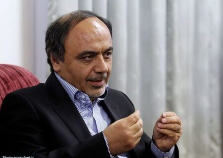 معاون سیاسی دفتر رئیس‌جمهور در دوره روحانی: اظهارات عجیب وزیر خارجه درباره «اسنپ‌بک» غیرتخصصی است