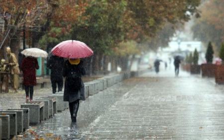 تداوم بارش‌های پراکنده و کاهش نسبی دما در برخی استان‌های کشور