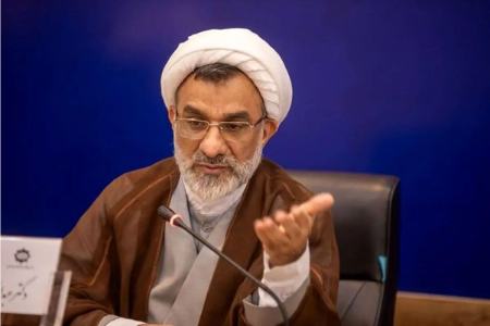 دبیر شورای عالی انقلاب فرهنگی: اصل مذاکره حتی به صورت غیر مستقیم با آمریکا، پس از جنگ مورد تأیید رهبری بوده است