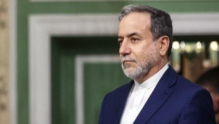عراقچی:فعال‌سازی اسنپ‌بک یک اشتباه بزرگ است، ممکن است نهایتاً آن را اجرا کنند | اورانیوم ما زیر آوار تاسیسات هسته ای بمباران شده