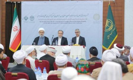 عراقچی: همواره آماده گفت‌وگوهای شرافتمندانه و عادلانه بوده‌ایم