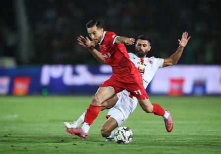 جدول لیگ برتر فوتبال در پایان هفته سوم | پرسپولیس بالاتر از تراکتور و استقلال؛ سپاهان در خطر