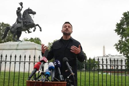 زلنسکی: ایران هرگز طرف ما نخواهد بود | مکرون: ایران تمامی تعهدات هسته‌ای خود را زیر پا گذاشت