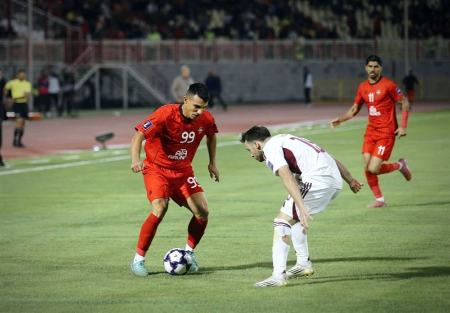 تساوی تراکتور مقابل شاگردان مورایس در تبریز | بازی سپاهان لغو شد