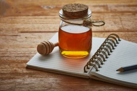 نحوه انتخاب بهترین عسل درمانی