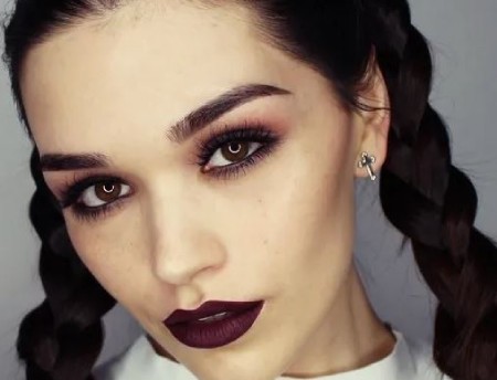 آرایش چشم گرانچ یک سبک جسورانه و غیررسمی
