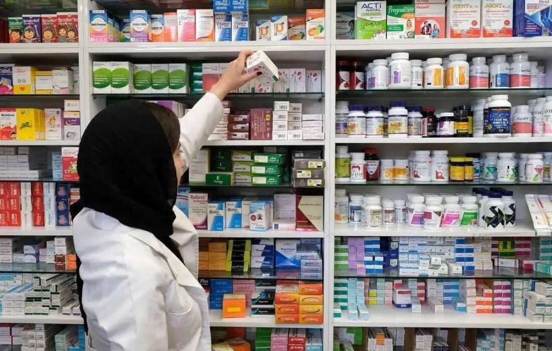 شورای عالی داروخانه‌ها: ذخایر استراتژیک انبارهای دارویی در کشور، کاهش یافته/ نقدینگی مورد نیاز برای واردات دارو وجود ندارد