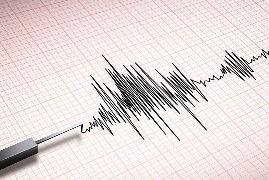 ۱۲ تیم ارزیاب به محل زلزله زواره اردستان اعزام شدند