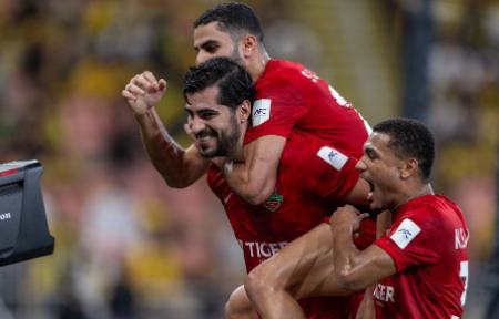 پیروزی شباب الاهلی مقابل الاتحاد با گل عزت‌اللهی | تقسیم امتیازات بین السد و شارجه در لیگ نخبگان آسیا
