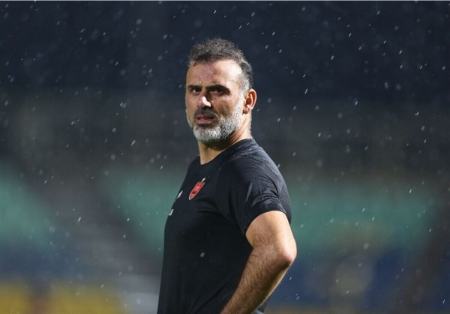 سید جلال حسینی: هوادار متمول با بازیکنان پرسپولیس ارتباط داشت | درویش فقط فکر ماندن خودش است