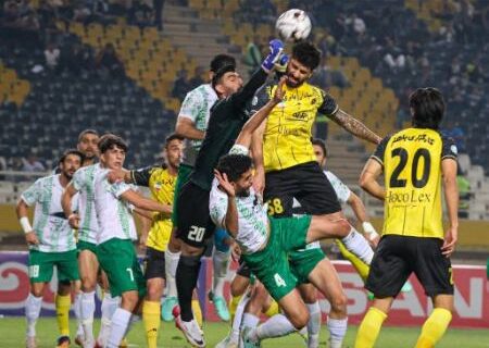 تقسیم امتیازات در دربی اصفهان | سپاهان گرفتار VAR و بدشناسی مقابل ذوب آهن