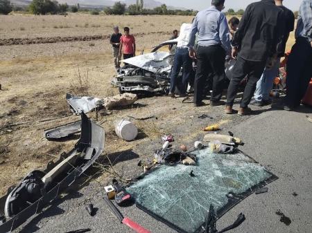 تصادف زنجیره‌ای در جاده دماوند | دو فوتی و ۲۵ نفر مصدوم