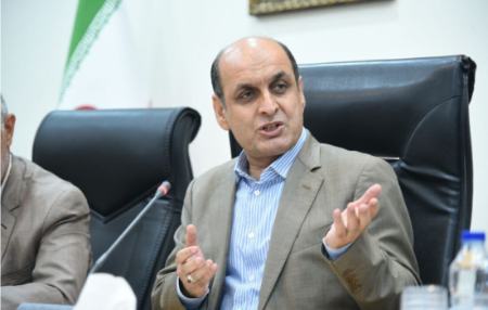 حقشناس، اقتصاددان: در شرایط «نااطمینانی اقتصادی» به سر میبریم