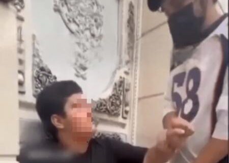 دستگیری فردی که کودک ۱۲ ساله را کتک می‌زد