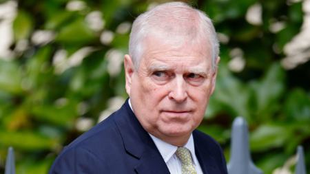 شاهزاده انگلیس از تمامی القاب سلطنتی خود دست کشید